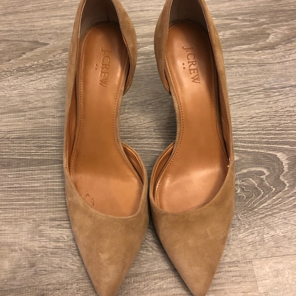 J. Crew Shoes - Tan Suede J.Crew Pumps ☀️